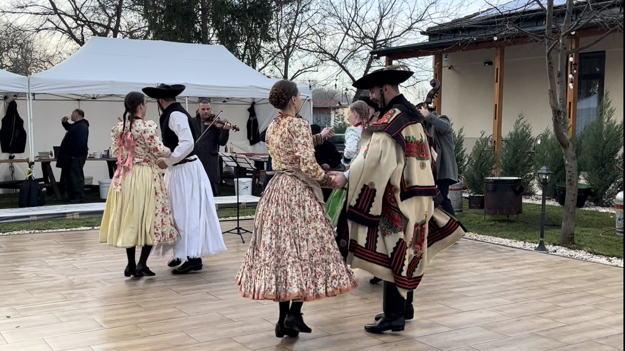 Zenés-táncos, Disznótoros Előszilveszter (2026.12.30) - Image 2