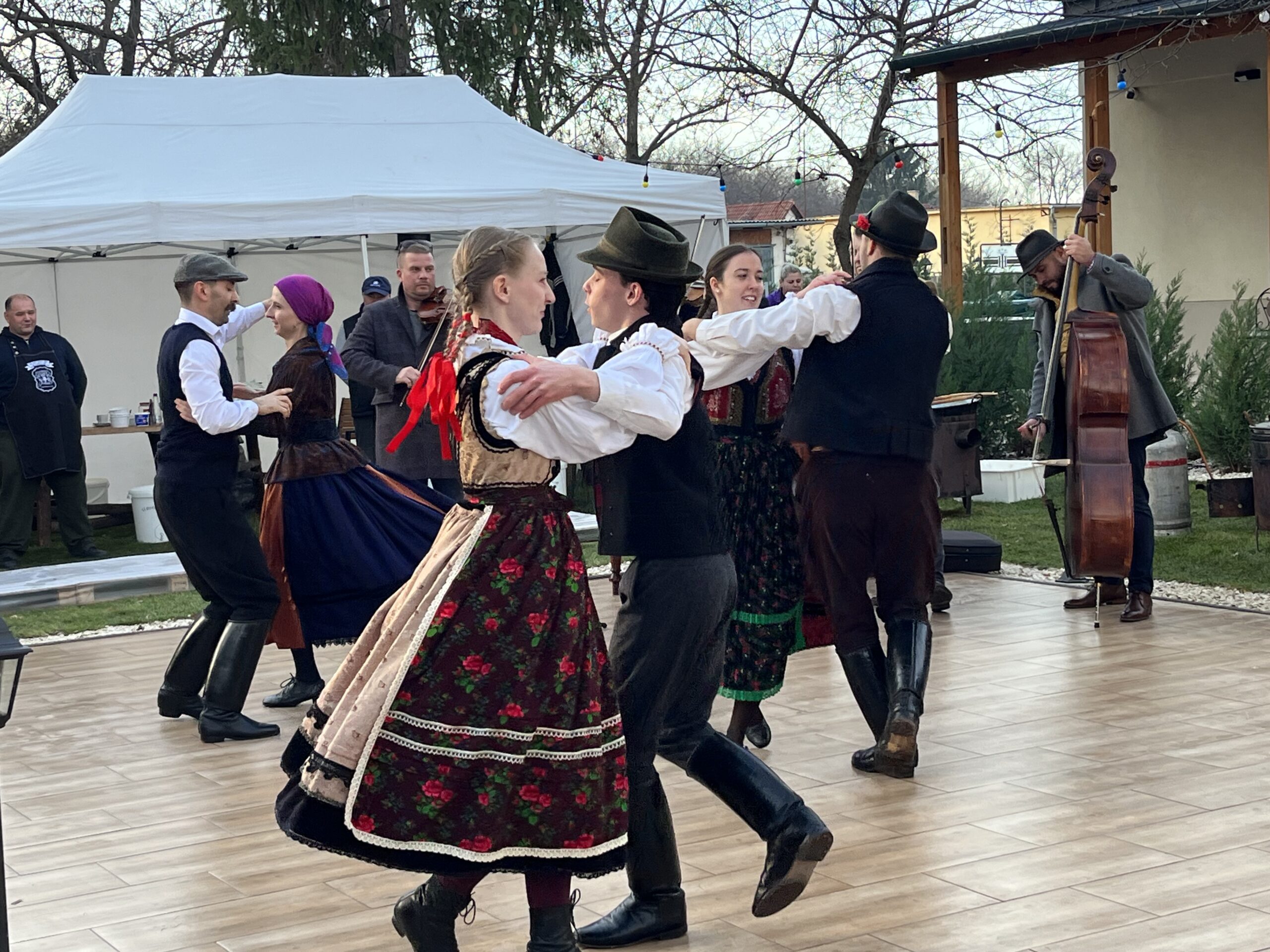 Zenés-táncos, Disznótoros Előszilveszter (2026.12.30) - Image 4